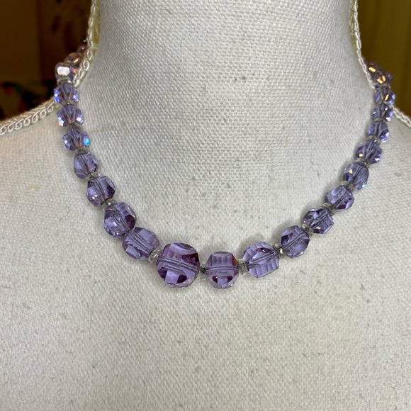 Vintage Jewelry - Vintage Gorgeous crystal beaded necklace. On silver toned chain. Purple color.